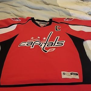 Official NHL Alex Ovechkin home jersey. Reebok, XL, Red.